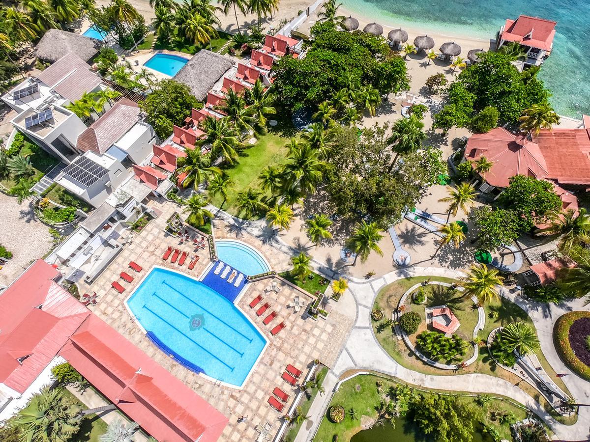 Moulin Sur Mer Beach Resort Монтруї Екстер'єр фото