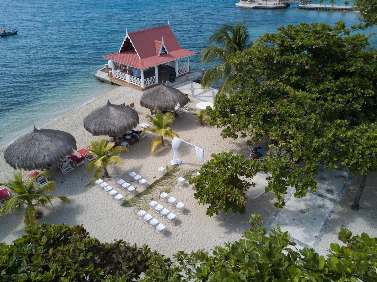 Moulin Sur Mer Beach Resort Монтруї Екстер'єр фото