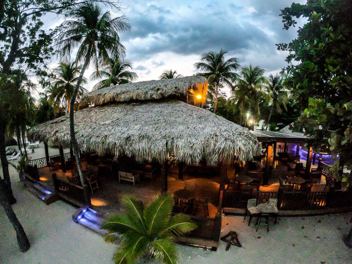 Moulin Sur Mer Beach Resort Монтруї Екстер'єр фото